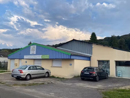 gaillon (27) - local commercial de 780 m2 env. - idéal pour