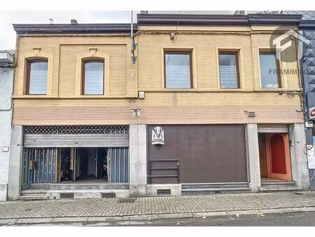 surface commerciale. offre àpd 85.000 €