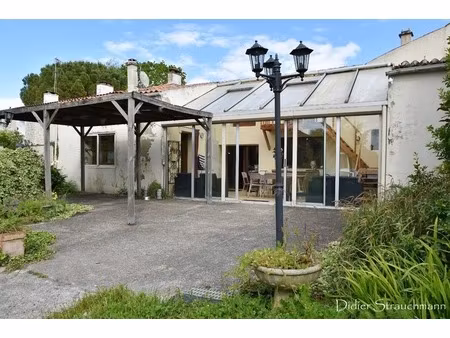 dpt charente maritime (17)  à vendre proche de aigrefeuille d'aunis maison p7