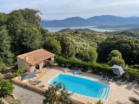 maison contemporaine à vendre à belvédère-campomoro