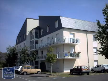 location garage à la riche (37520)