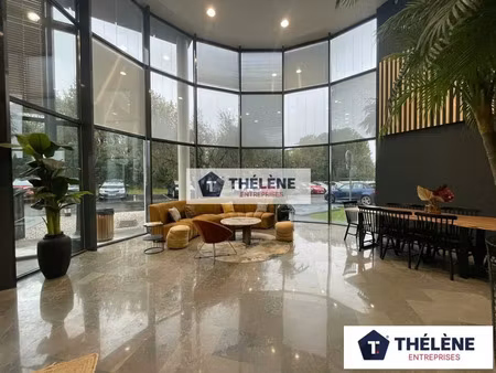 location bureau 286m2 montpellier (34000) - 3813 € - surface privée