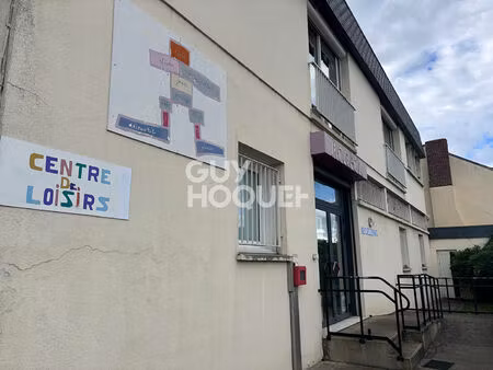 à louer - bureaux de 138 m² à châteaudun