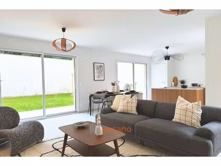 villa de luxe à vendre dans le quartier croix rousse-gros caillou