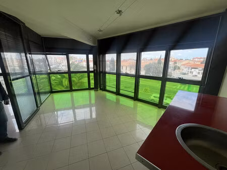 location bureau 45m2 perpignan 66100 - 480 € - surface privée