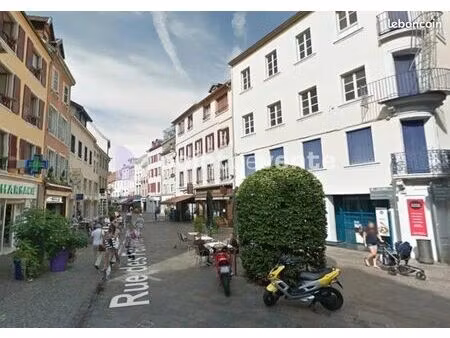 local commercial 113 m²