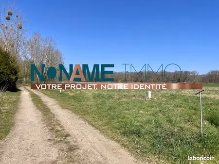 terrain 1272 m² reuilly