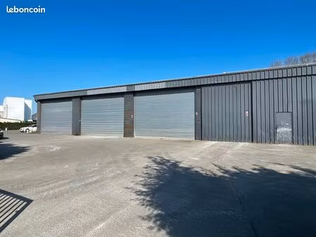 local 1300 m² yffiniac