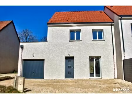 maison 4 pièces 92 m²