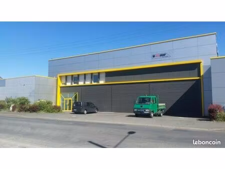 entrepot - logistique 3531 m² saint pierre des corps