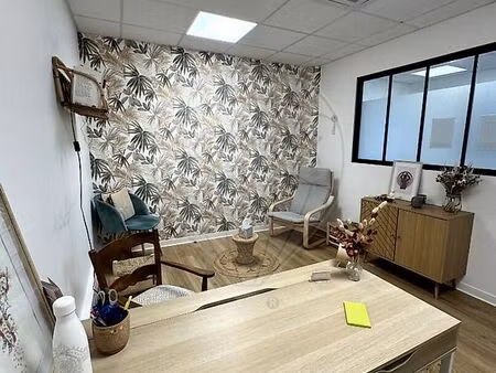 bureaux santé 12 m²