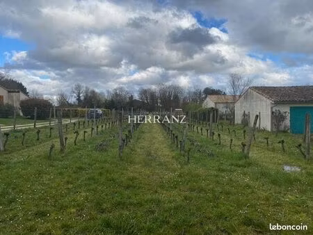 terrain 781 m² périssac