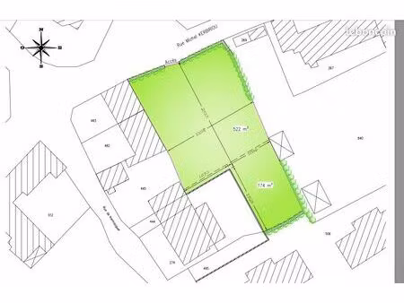 terrain à bâtir 696 m2