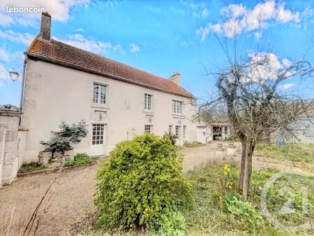 longère 5 pièces 165 m²