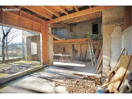 loft/atelier/surface 2 pièces 120 m²