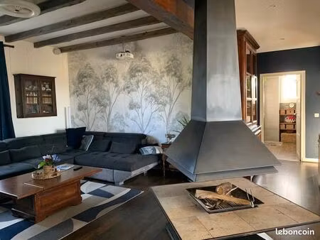 maison 5 pièces 200 m²