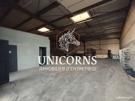 local industriel 416 m²