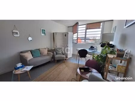 bureaux 18 m² sainte luce sur loire