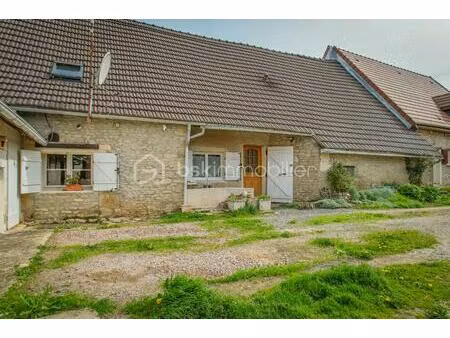 maison longere de 177 m² à saint-parize-le-chatel