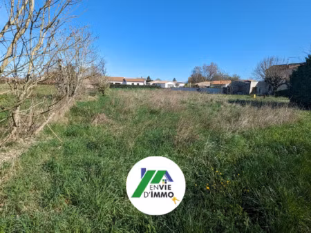 vente terrain 829 m² à coulon (79510)  79 500 €