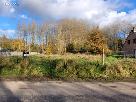 a vendre terrain roquetoire