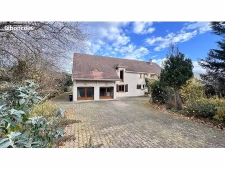 maison 10 pièces 380 m²