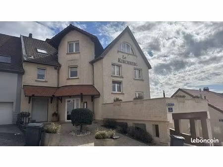 immeuble 10 pièces 400 m²
