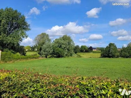 terrain 1540 m² affringues