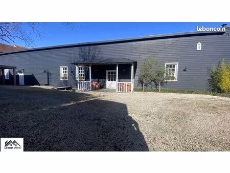 immeuble 2 pièces 789 m²