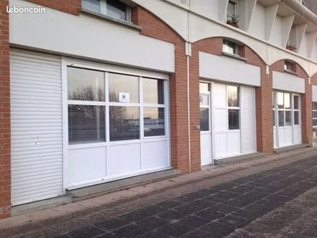 bureaux 87 m²