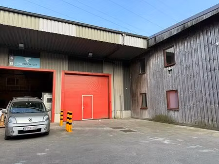 ruime opslagruimte met mezzanine te huur in evergem – vlo...