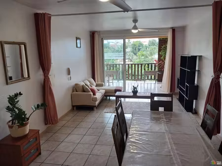 location meublée appartement 3 pièces 73 m² à saint joseph (97480)  700 €