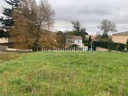 vente terrain à port-saint-père (44710) : à vendre / 673m² port-saint-père