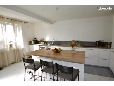 maison de village 6 pièces 150 m²