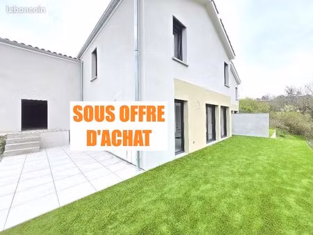 villa 4 pièces 86 m²