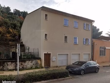 immeuble 255 m² piolenc