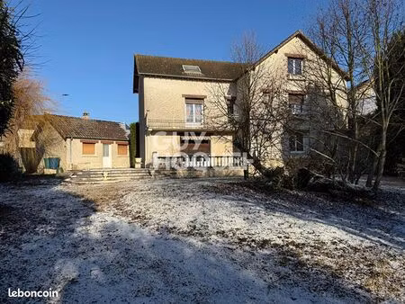 maison 7 pièces 150 m²
