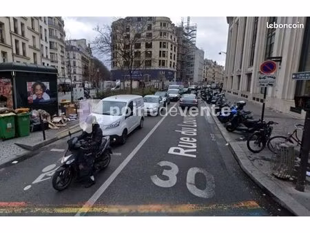 local industriel 18 m²