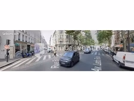 pressing/teinturerie 111 m²