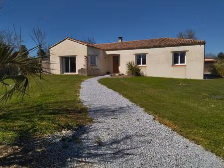 spacieuse maison familiale avec piscine