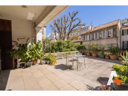 vente marseille 13008/ perier- carré d'or/ superbe bourgeois