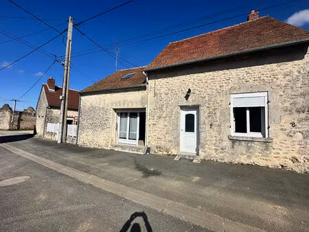 vente maison 8 pièces  163.00m²  averdon