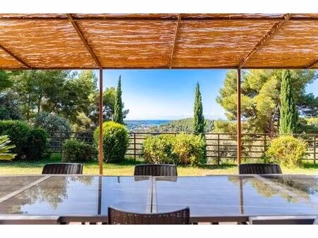 villa de luxe de 5 chambres en vente ollioules  provence-alpes-côte d'azur