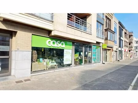 exclusieve handelsruimte te huur op één van de commercieel gunstigste locaties te eeklo!