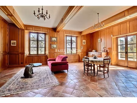 vente maison 8 pièces 250 m² à ansouis (84240)  1 950 000 €
