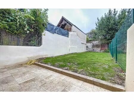 location maison  97.03 m² t-5 à bagneux  2 000 €