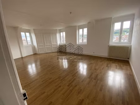 location appartement 3 pièces 90 m² à elbeuf (76500)  750 €