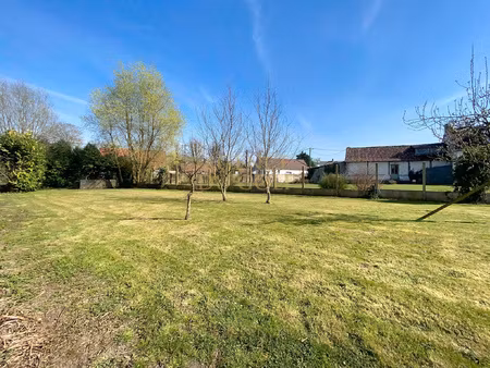 nouveau terrain a 5 mns des plages !