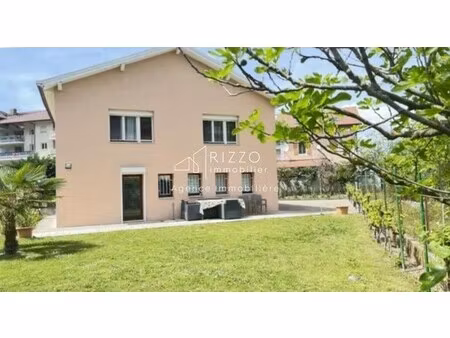 maison de luxe à vendre à étrembières