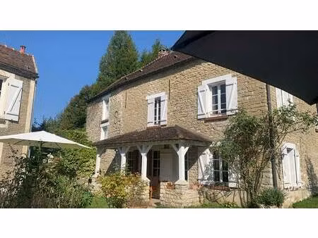 vienne-en-arthies (95510)